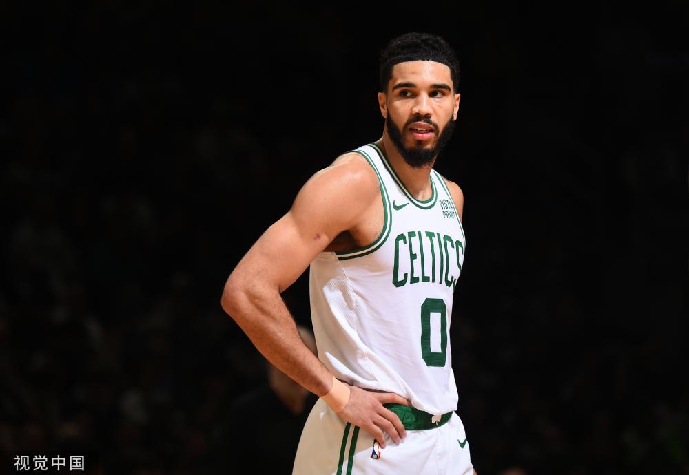 类似的年轻 类似的年轻